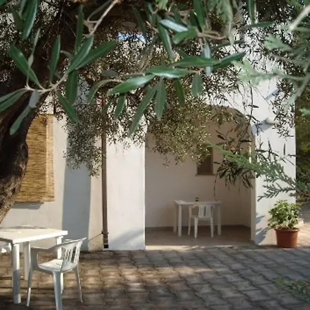 Casa Ciclamino * Maruggio